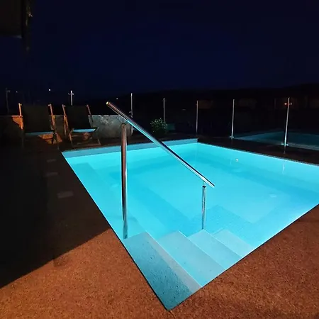 Unique With Private Pools Next To The Sea *