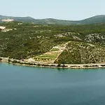 بيت للعطل House Rex - Marina, With A Private Pool *