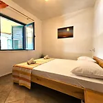بيت للعطل House Rex - Marina, With A Private Pool Poljica (Trogir)
